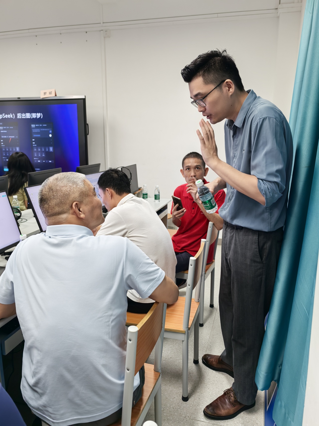 智启未来 教创非凡?——深汕特别合作区两校联合开展AIGC教育应用深度培训纪实智启未来 教创非凡?——深汕特别合作区两校联合开展AIGC教育应用深度培训纪实,深圳优德88官网网站